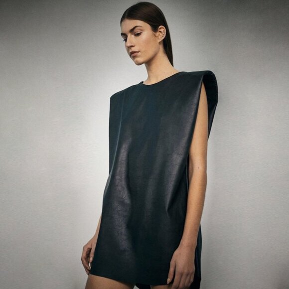 NONCHALANT IMOGEN MICRO MINI DRESS WITH STRUCTURED SHOULDERS - Picture 1 of 8